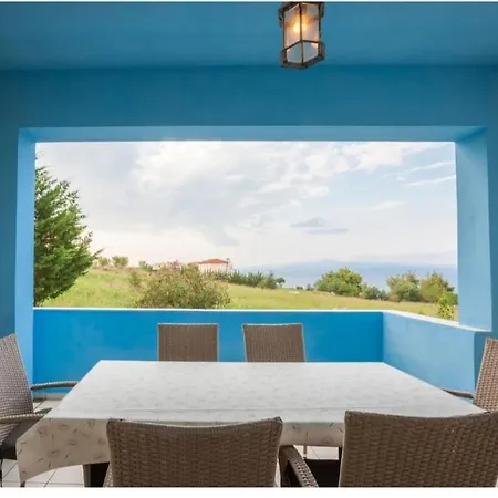 Vilă Haris Papa Kallithea Halkidiki 2 *