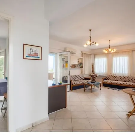 Haris Papa Kallithea Halkidiki 2