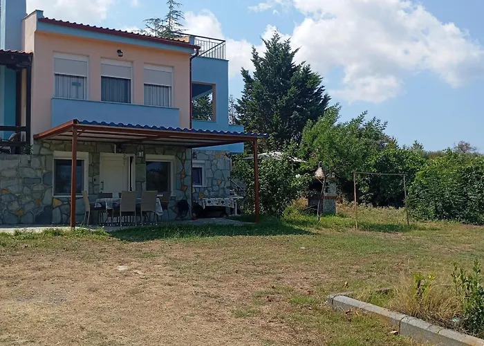 Haris Papa Kallithea Halkidiki 2 *
