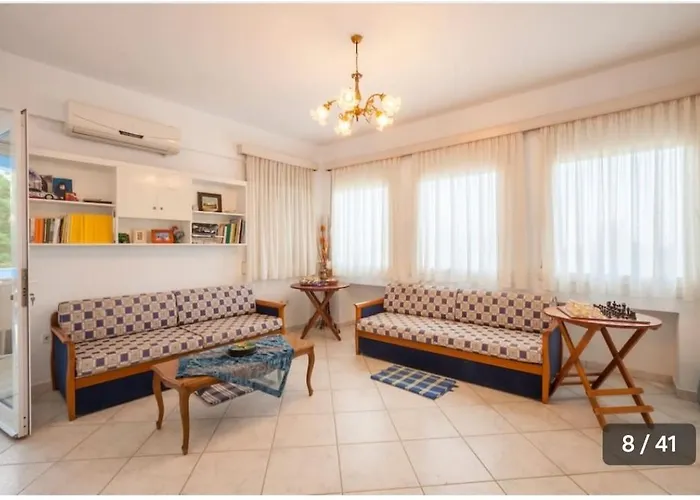 Villa Haris Papa Kallithea Halkidiki 2 *